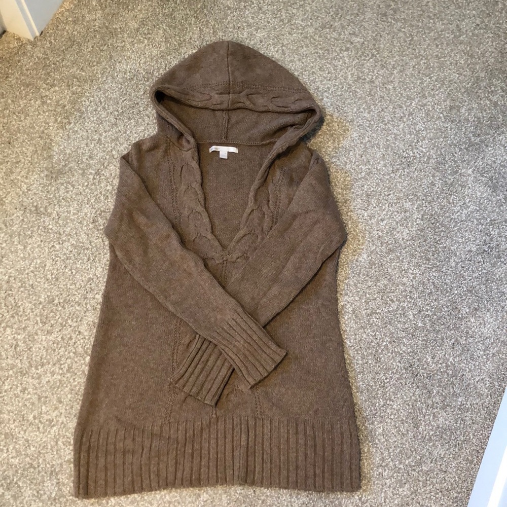 Tunic sweater with hood